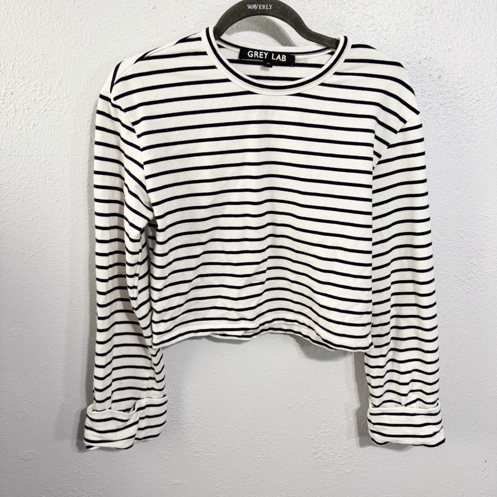 Grey Lab Navy and White Striped cropped Top xs